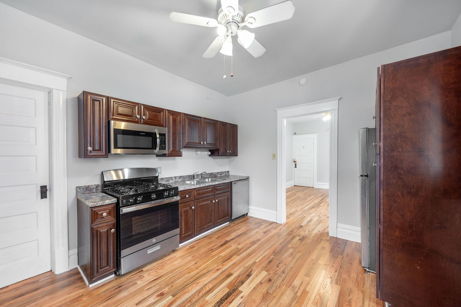 3722 North Bosworth Avenue Chicago IL 60613