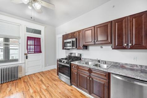 3722 North Bosworth Avenue Chicago IL 60613