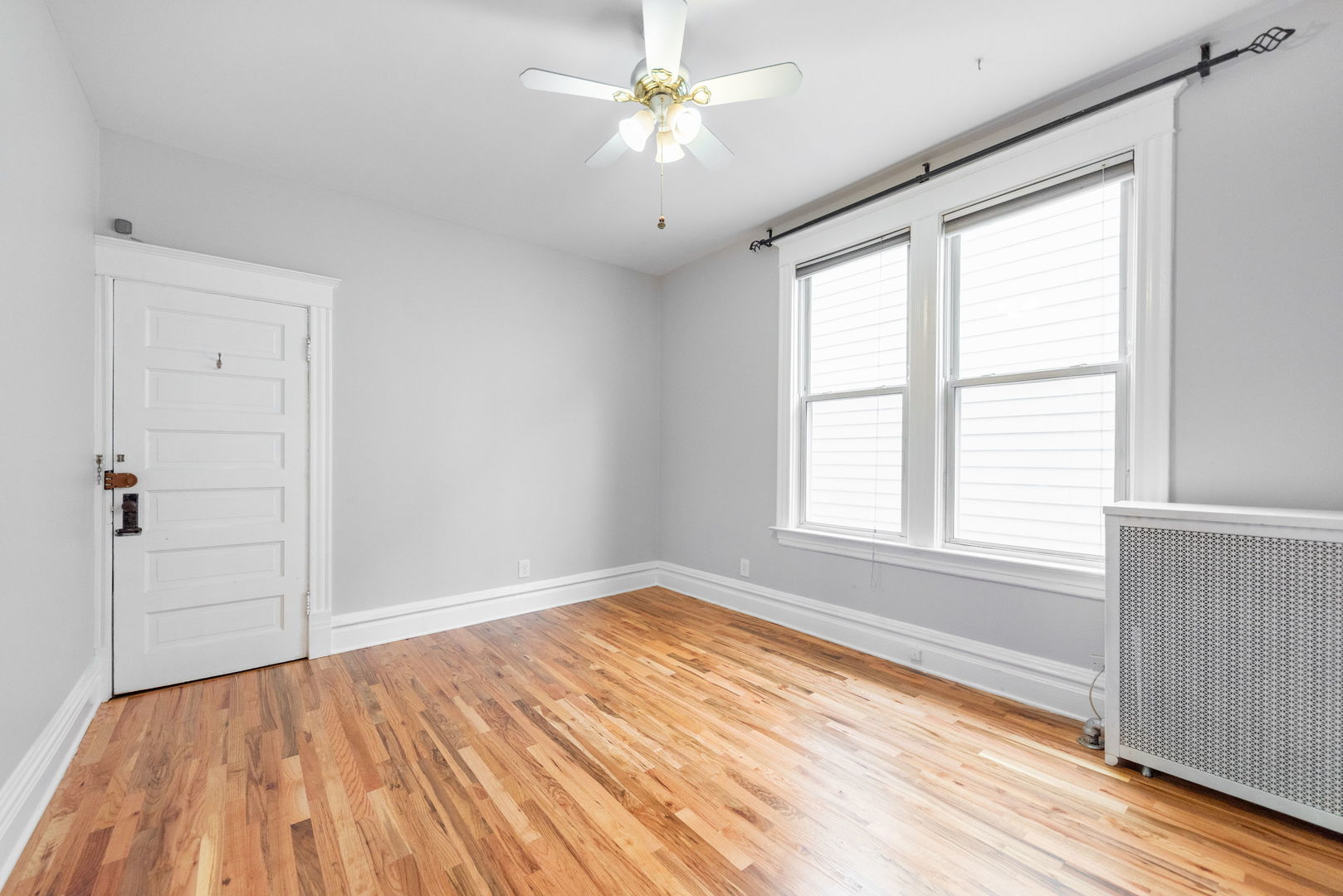 3722 North Bosworth Avenue Chicago IL 60613