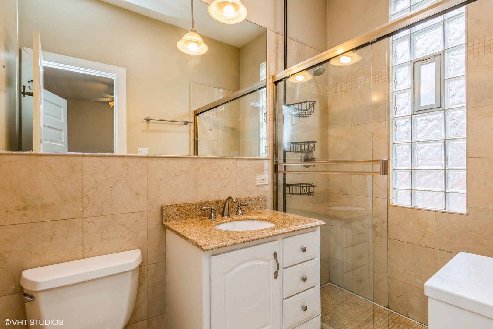 3722 North Bosworth Avenue Chicago IL 60613