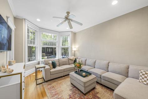3722 North Bosworth Avenue Chicago IL 60613