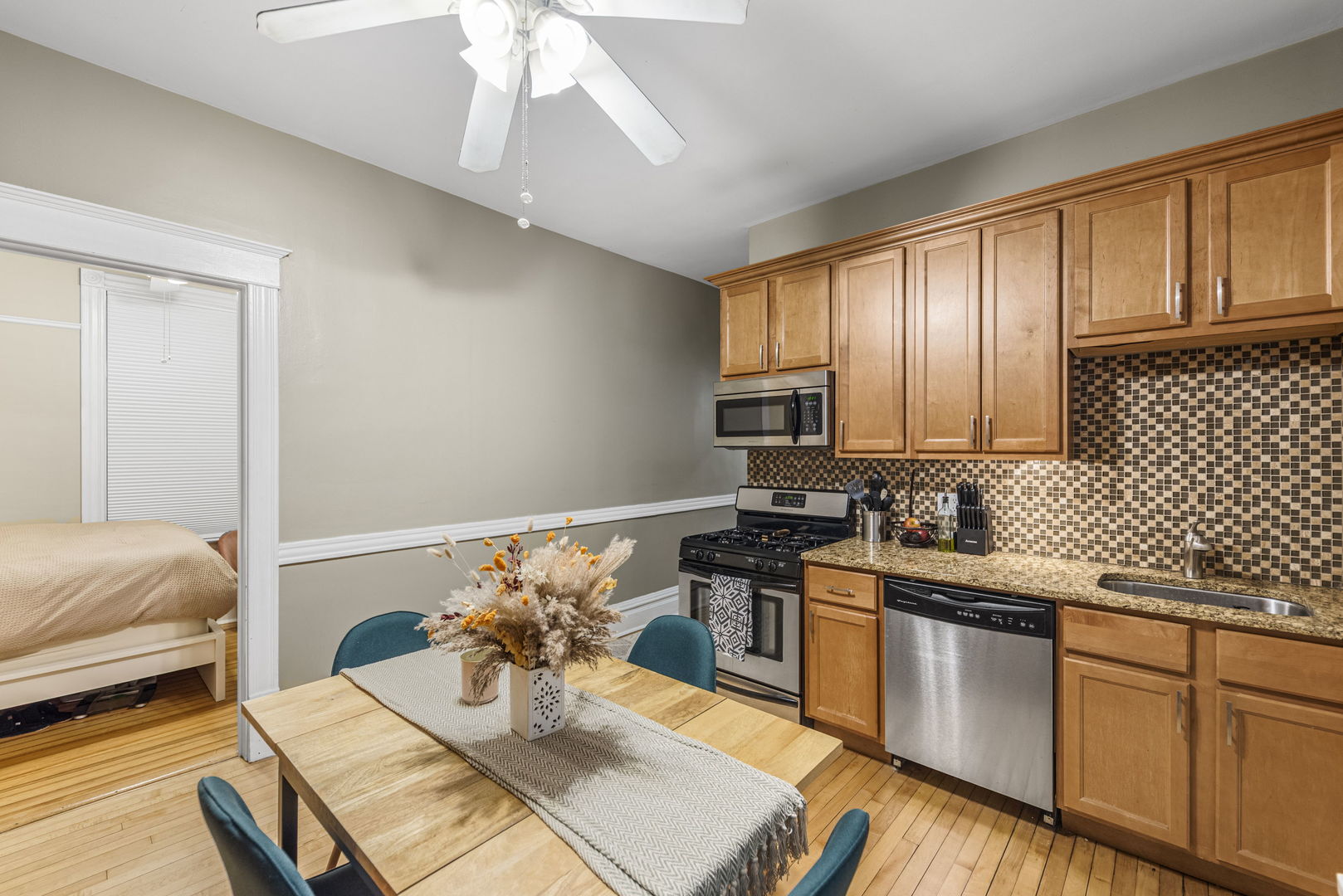 3722 North Bosworth Avenue Chicago IL 60613
