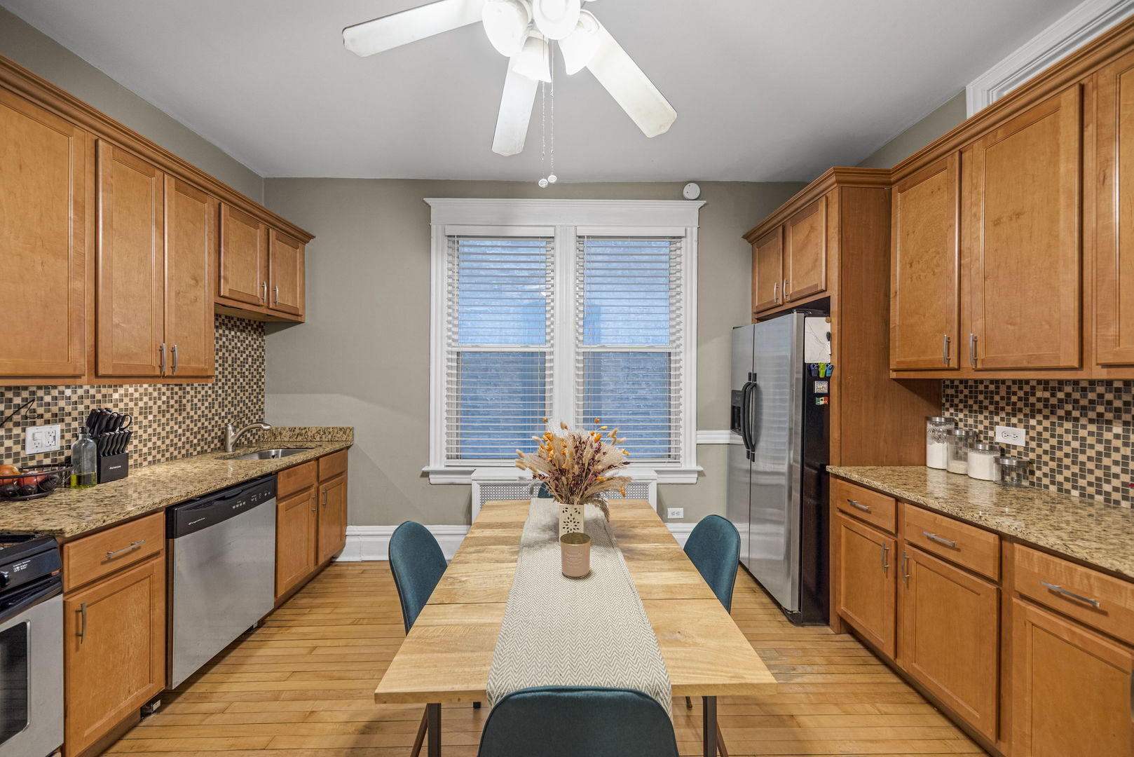 3722 North Bosworth Avenue Chicago IL 60613