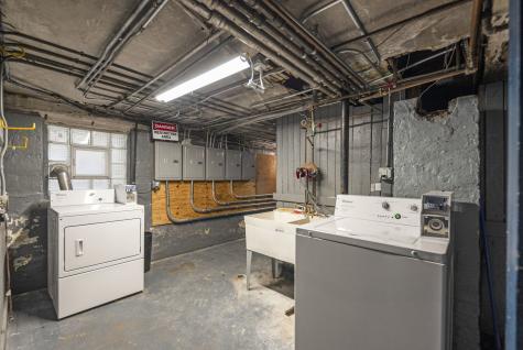 3722 North Bosworth Avenue Chicago IL 60613