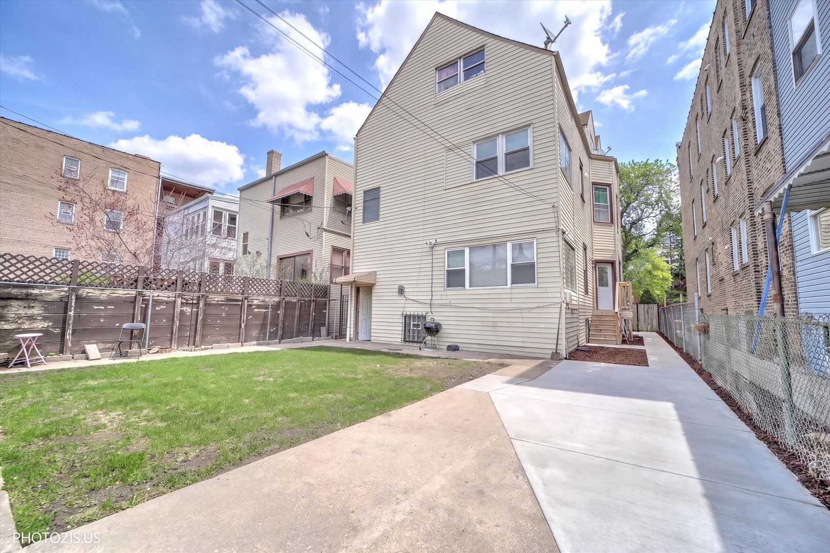 2442 North Lawndale Avenue Chicago IL 60647