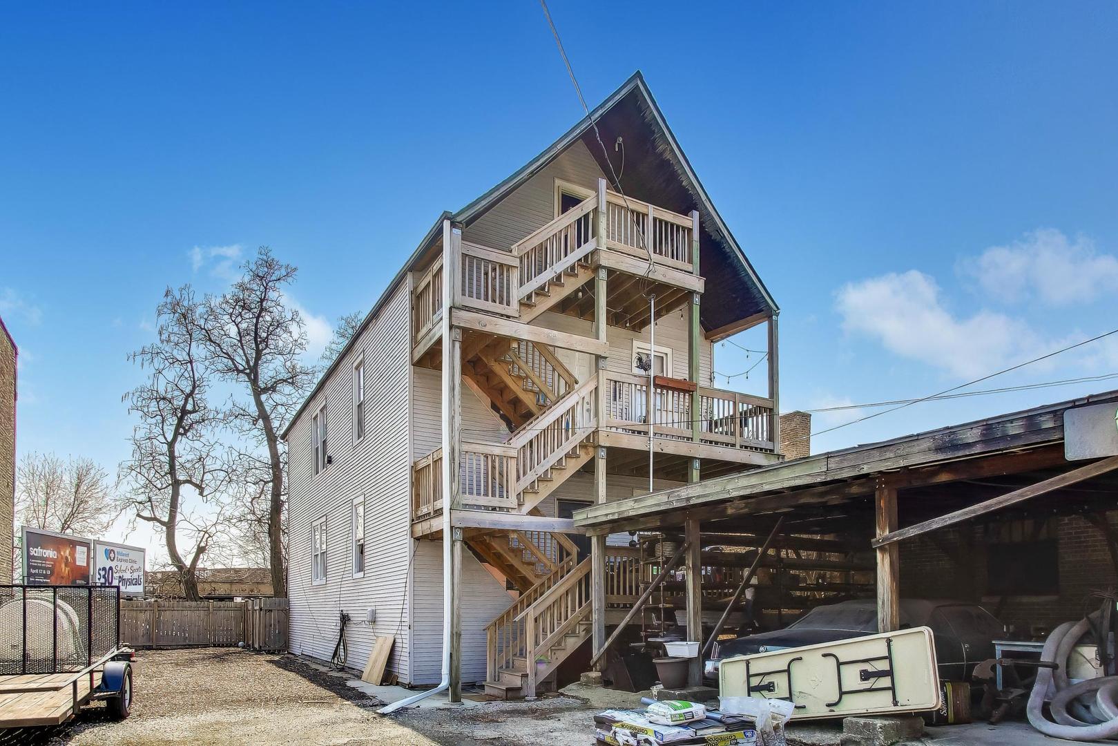 4862 West Cortland Street Chicago IL 60639