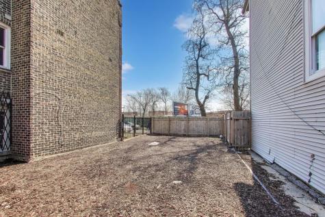4862 West Cortland Street Chicago IL 60639