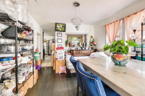 4862 West Cortland Street Chicago IL 60639