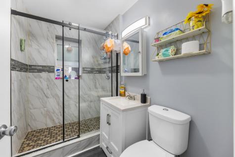 5037 West West End Avenue Chicago IL 60644