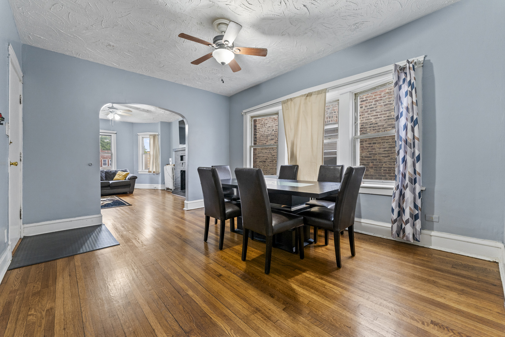 5037 West West End Avenue Chicago IL 60644