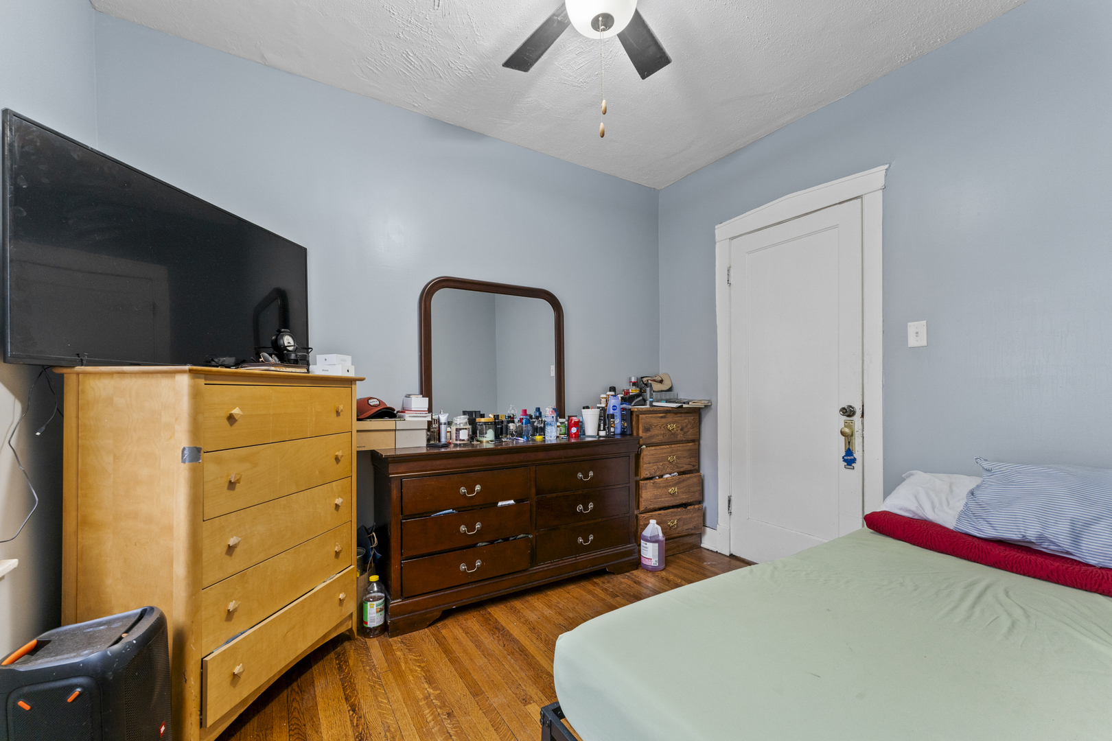 5037 West West End Avenue Chicago IL 60644