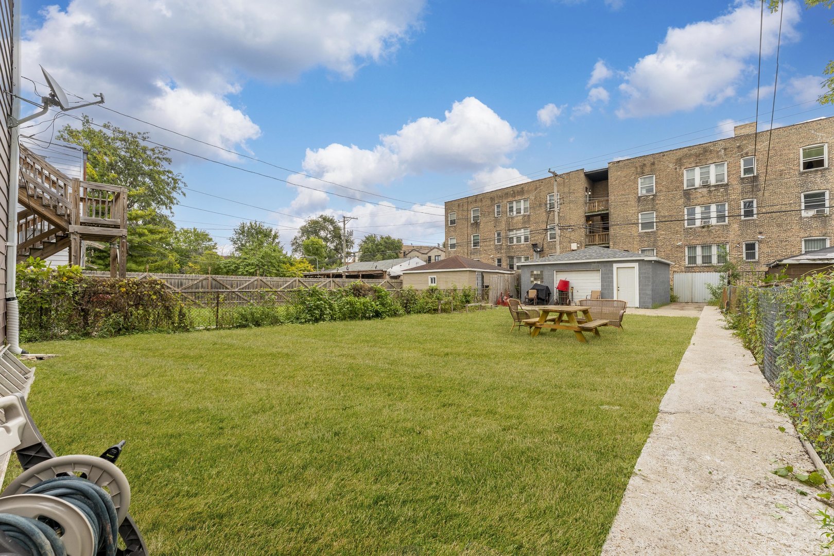 5037 West West End Avenue Chicago IL 60644