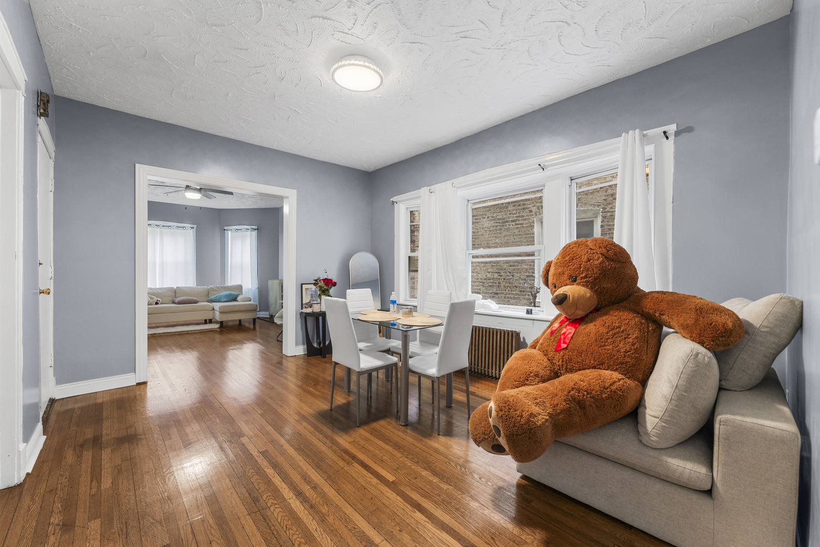 5037 West West End Avenue Chicago IL 60644