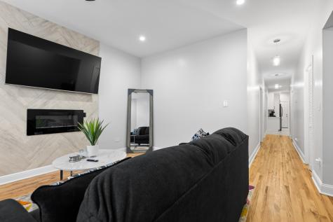 6112 South Vernon Avenue Chicago IL 60637