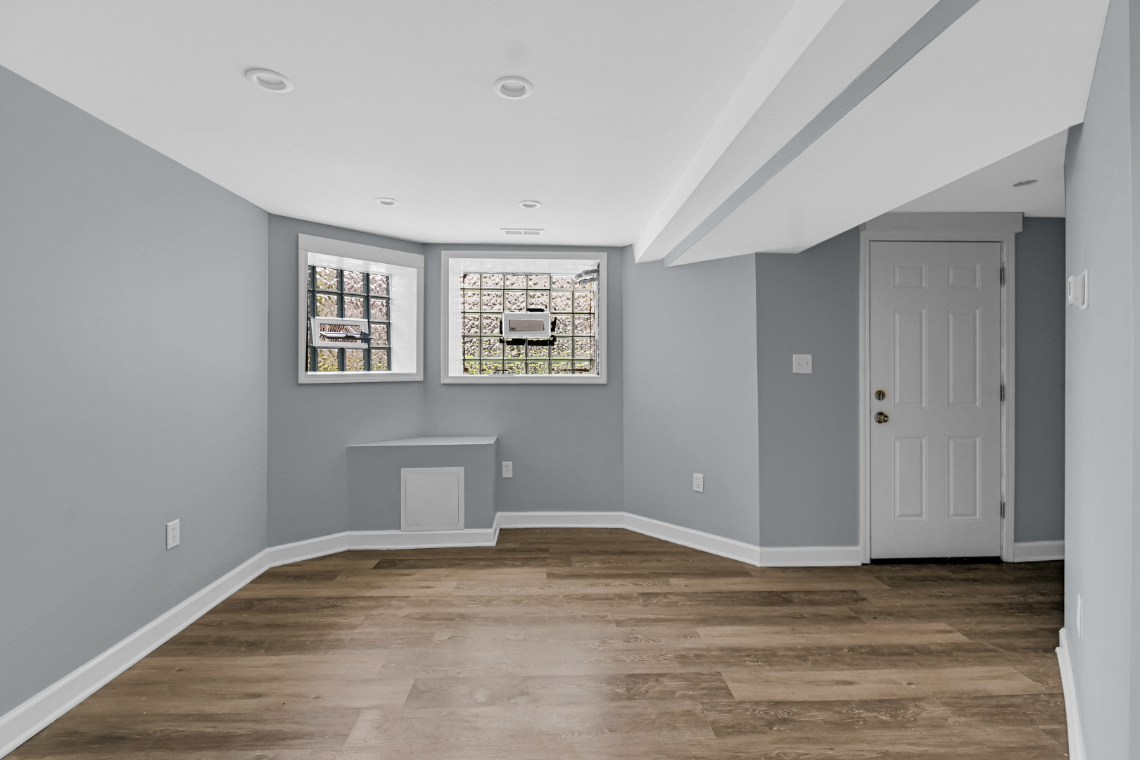 6415 South Evans Avenue Chicago IL 60637