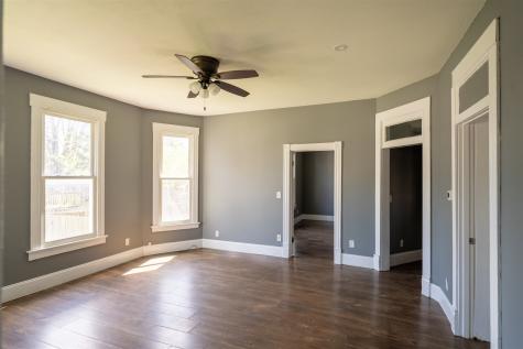 902 West Grove Street Bloomington IL 61701