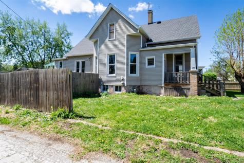 902 West Grove Street Bloomington IL 61701