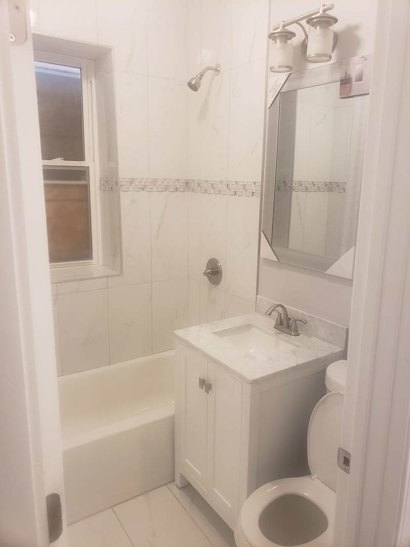 8005 South Maryland Avenue Chicago IL 60619