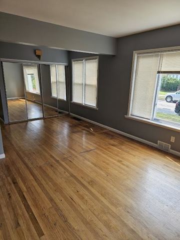 5649 North Mason Avenue Chicago IL 60646