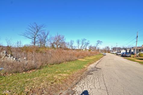 201,311,& Lot's 3-10 24TH Avenue Ottawa IL 61350