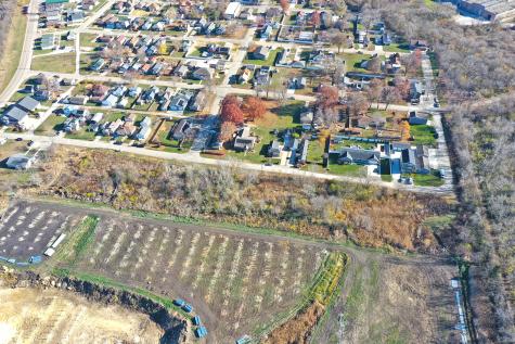 201,311,& Lot's 3-10 24TH Avenue Ottawa IL 61350
