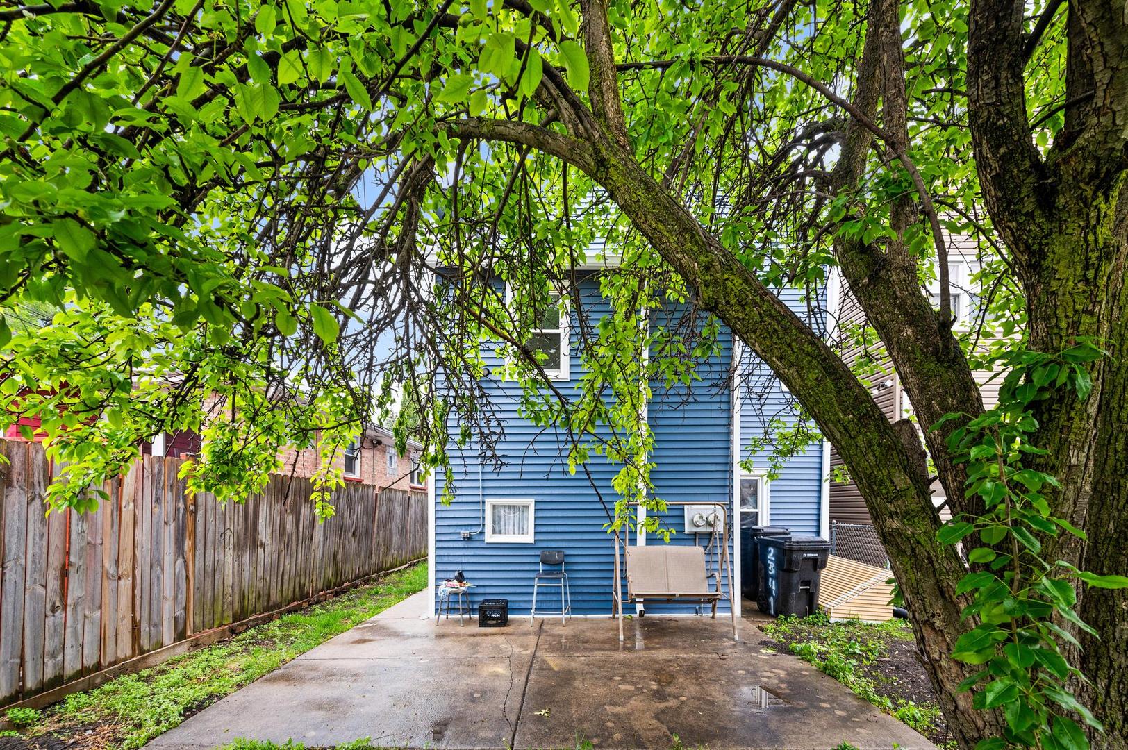 2341 North Major Avenue Chicago IL 60639