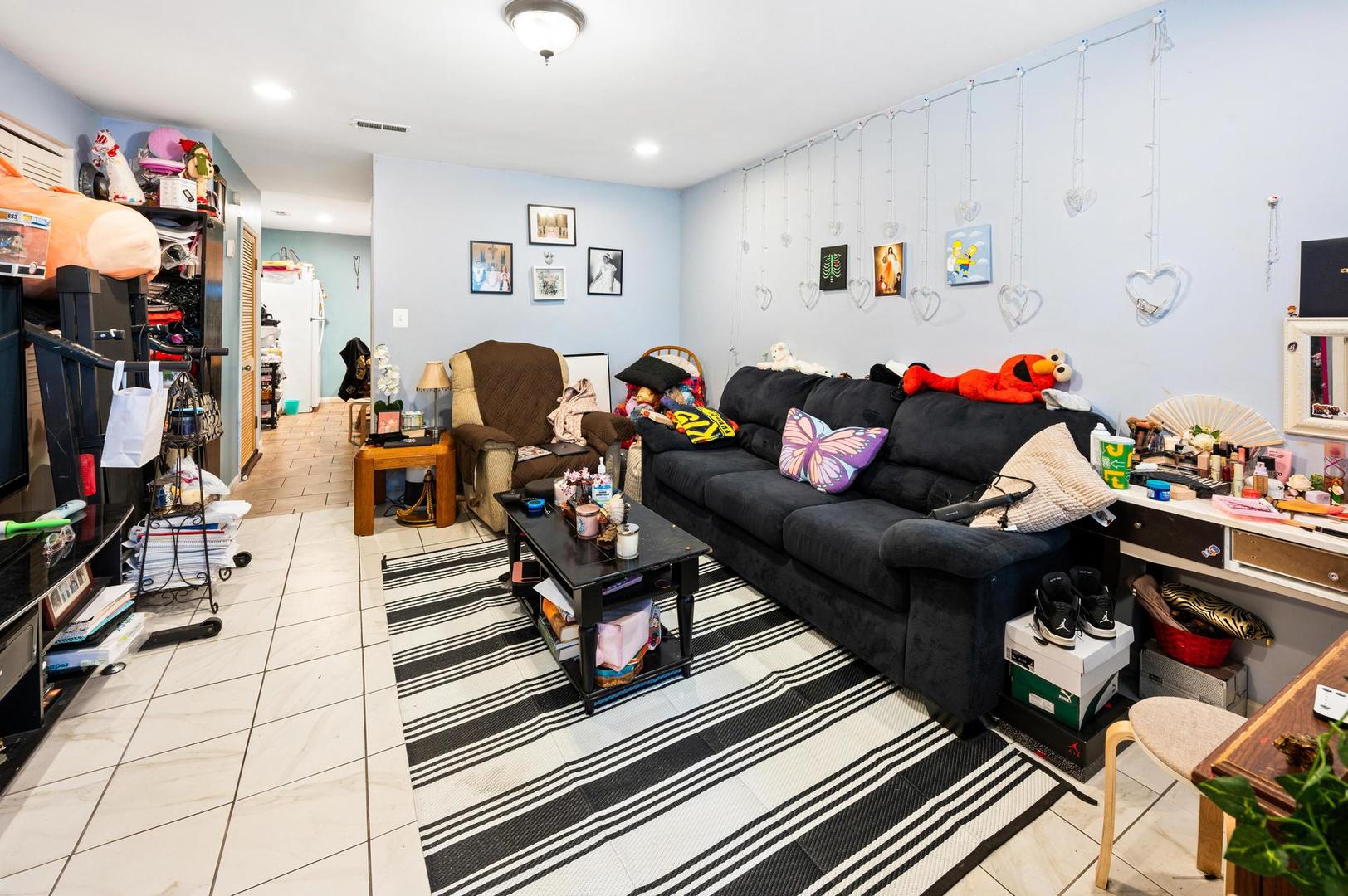 2341 North Major Avenue Chicago IL 60639