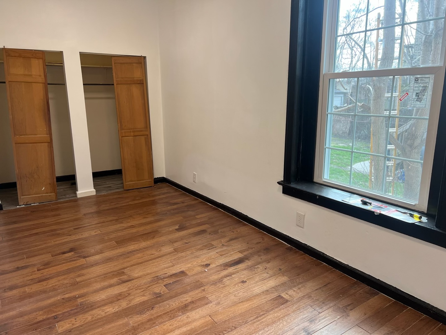 7431 South Saint Lawrence Avenue Chicago IL 60619