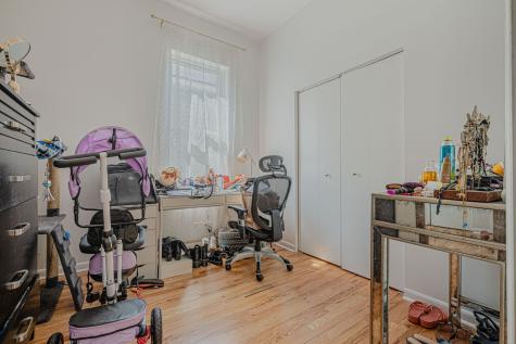 856 North Lawndale Avenue Chicago IL 60651