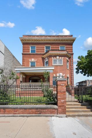 4541 South Forrestville Avenue Chicago IL 60653