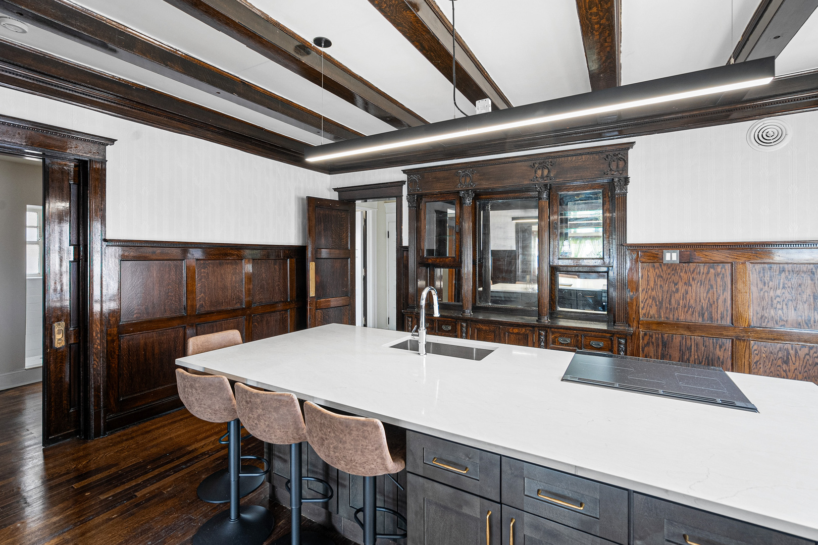 4541 South Forrestville Avenue Chicago IL 60653