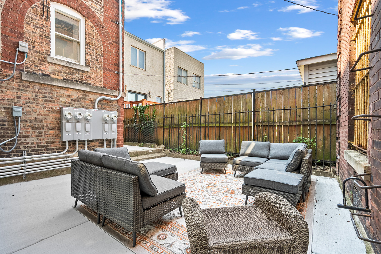 4541 South Forrestville Avenue Chicago IL 60653