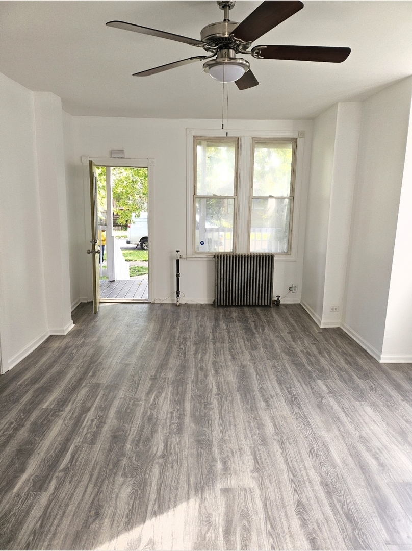 8542 South Lowe Avenue Chicago IL 60620