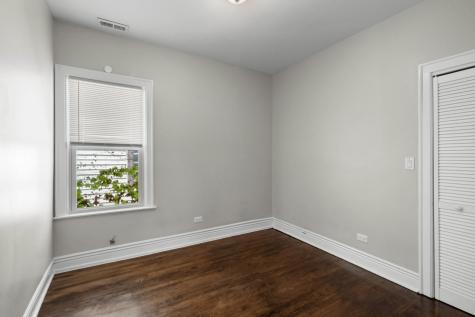 8548 South Exchange Avenue Chicago IL 60617