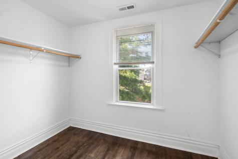 8548 South Exchange Avenue Chicago IL 60617