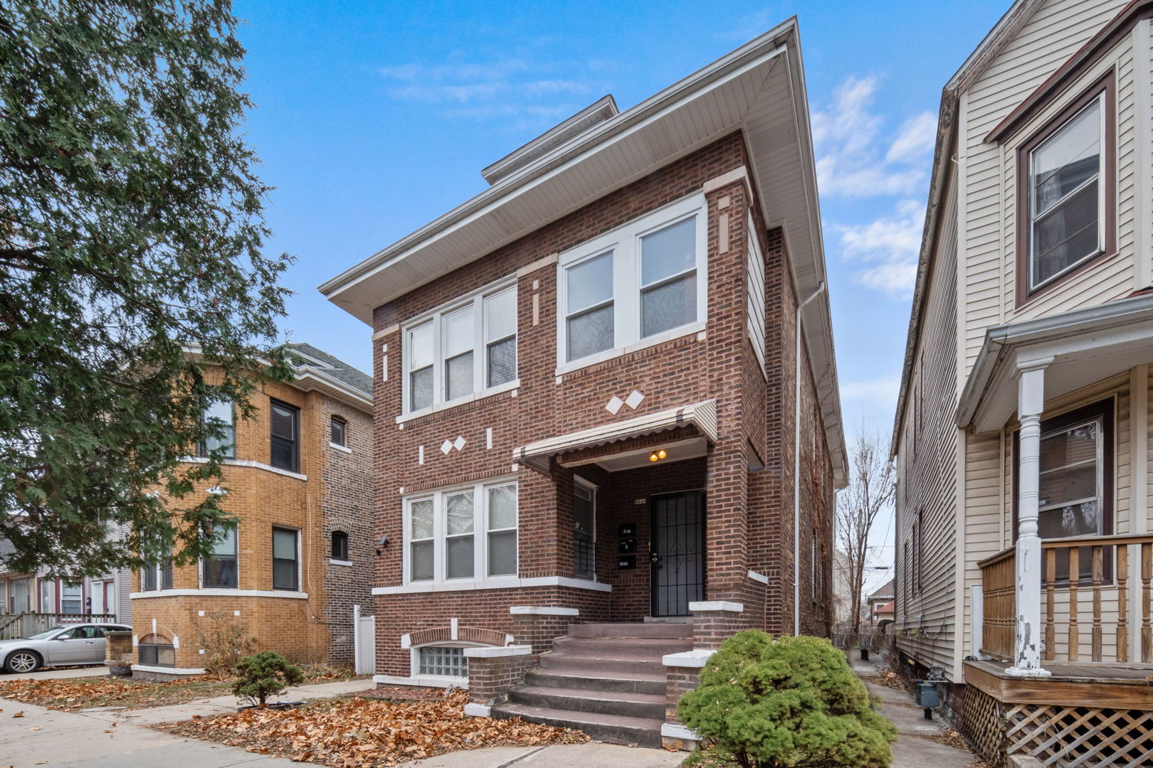 8548 South Exchange Avenue Chicago IL 60617