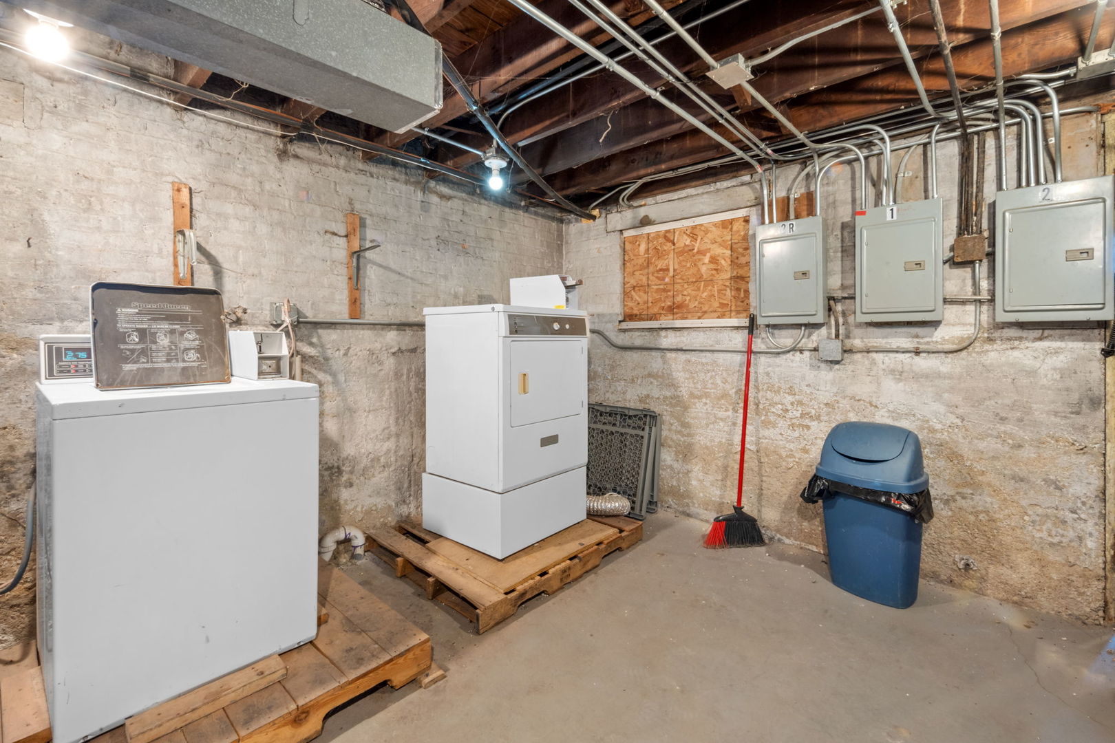 8548 South Exchange Avenue Chicago IL 60617