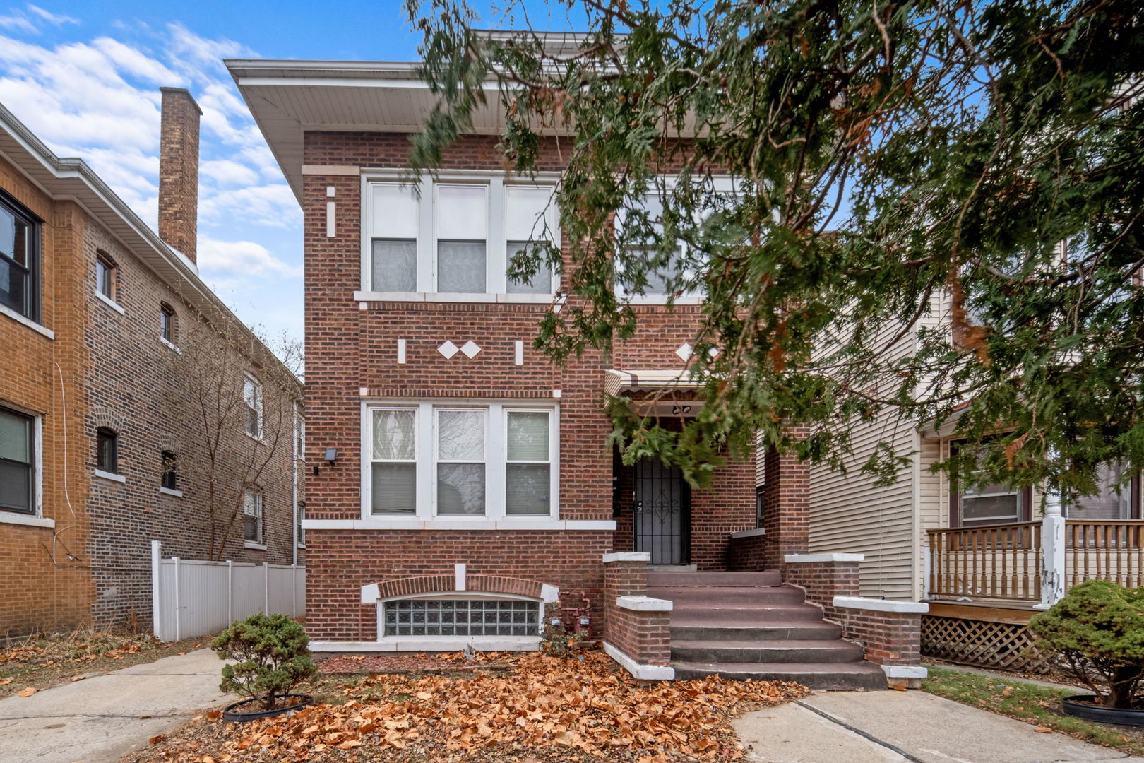 8548 South Exchange Avenue Chicago IL 60617