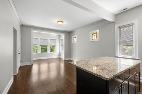 8548 South Exchange Avenue Chicago IL 60617