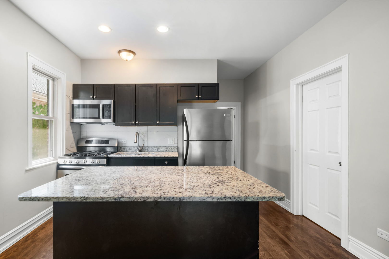 8548 South Exchange Avenue Chicago IL 60617