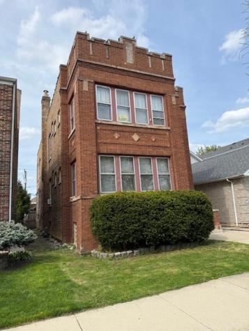 5428 West Cornelia Avenue Chicago IL 60641