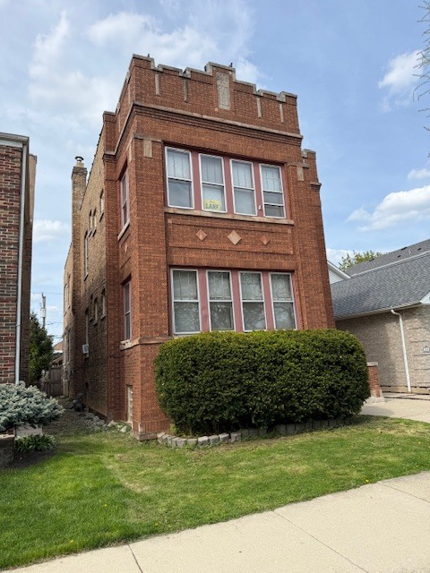 5428 West Cornelia Avenue Chicago IL 60641
