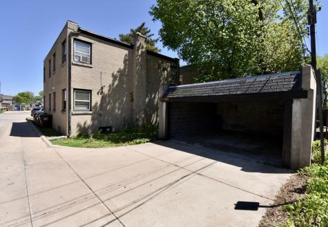 216 Carlton Terrace Rockford IL 61103