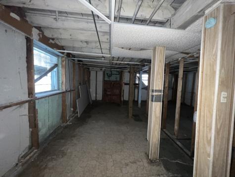 8242 South Houston Avenue Chicago IL 60617