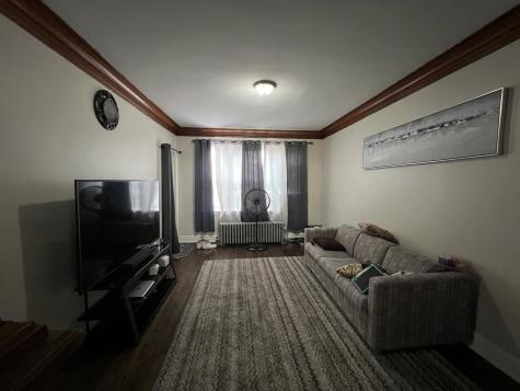 8242 South Houston Avenue Chicago IL 60617