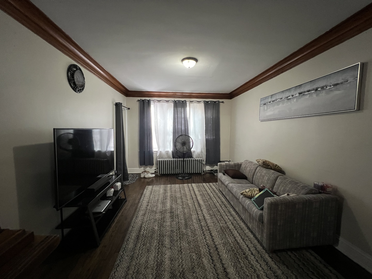 8242 South Houston Avenue Chicago IL 60617