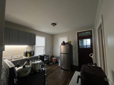 8242 South Houston Avenue Chicago IL 60617