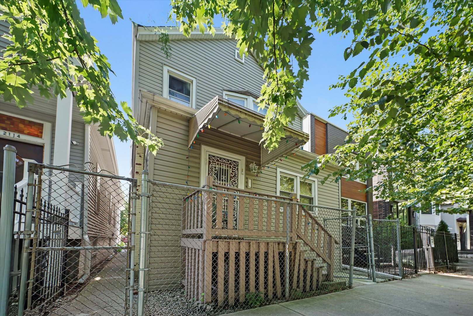 2118 North Bingham Street Chicago IL 60647