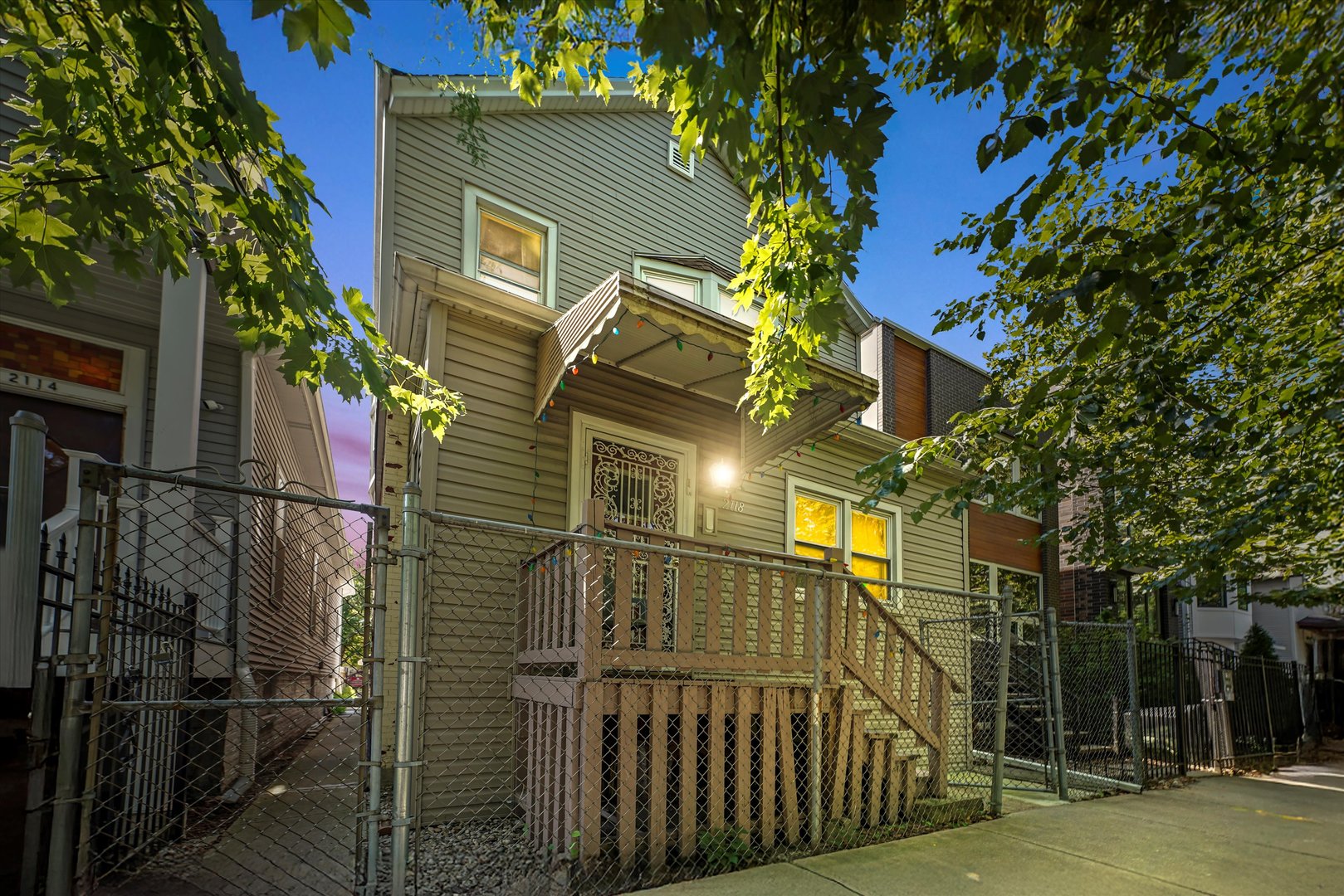 2118 North Bingham Street Chicago IL 60647