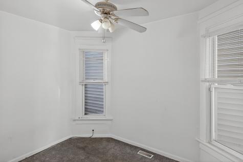 824 East 89th Place Chicago IL 60619